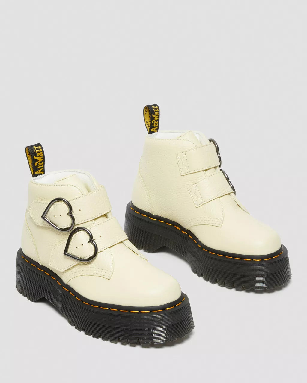 DR MARTENS Devon Heart Leather Platform Boots