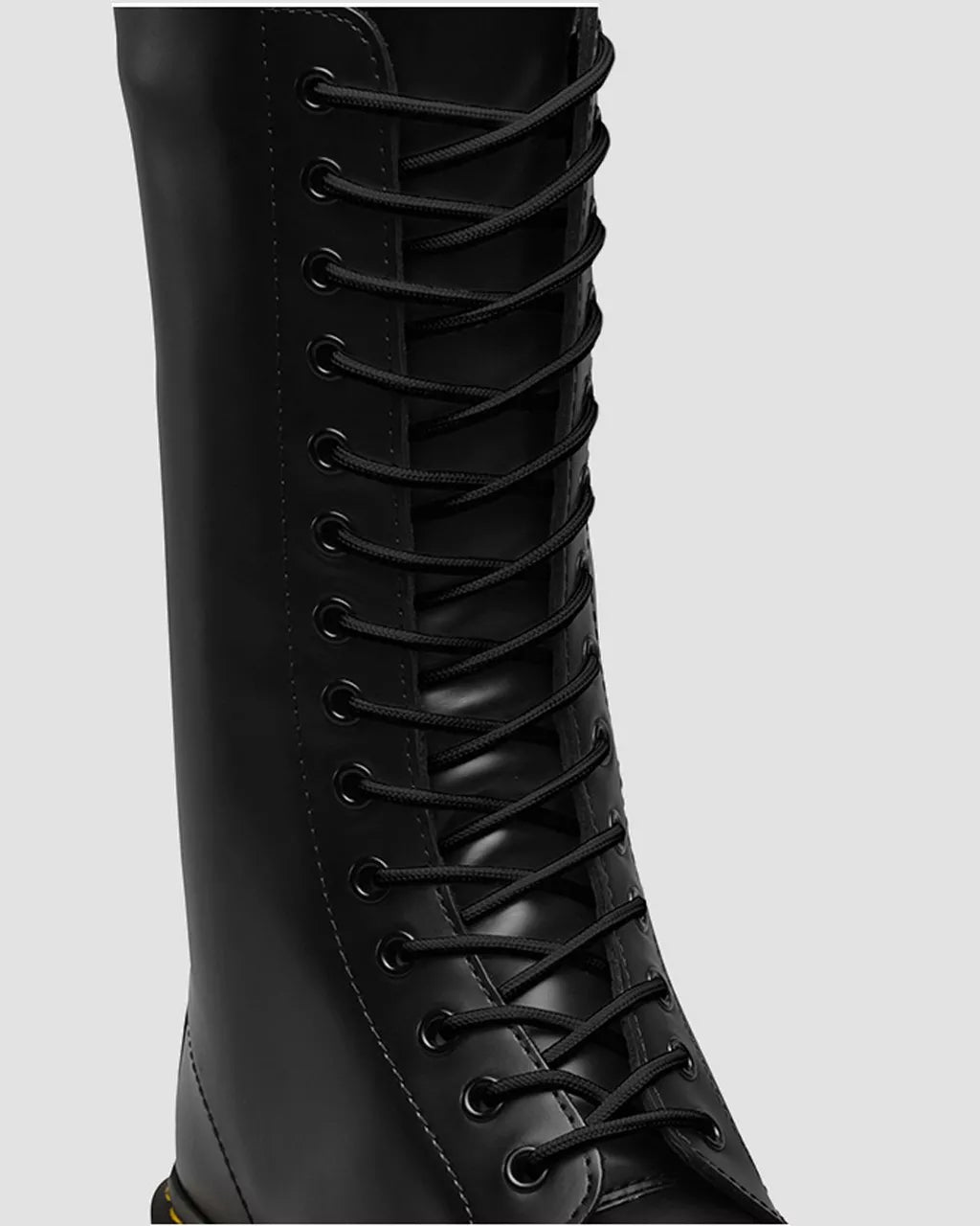 DR MARTENS 210cm Round Shoe Laces (12-14 Eye)