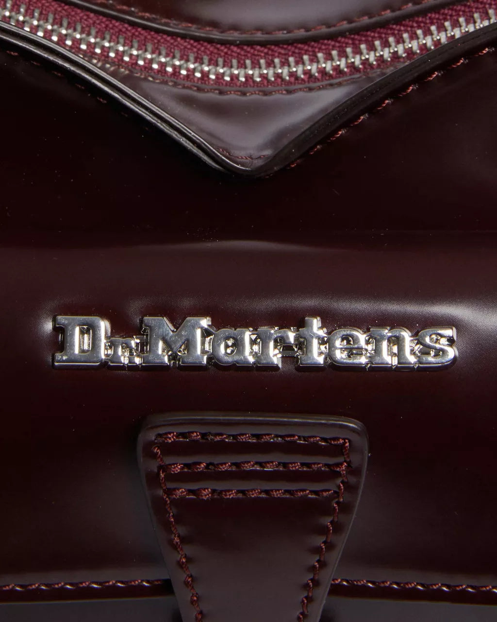 DR MARTENS Vegan Heart Shaped Bag
