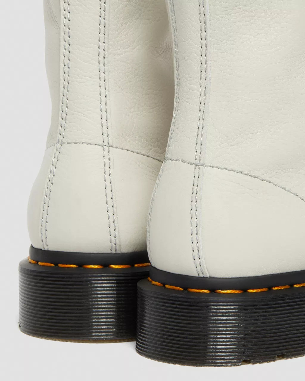 DR MARTENS 1460 Leather Boots HDW