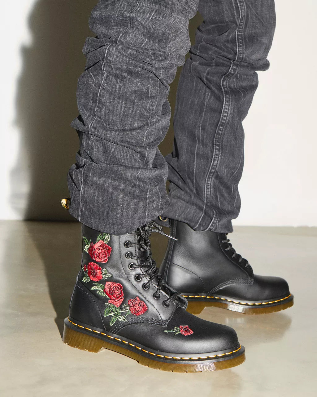 1460 Vonda Floral Rose Leather Lace Up Boots