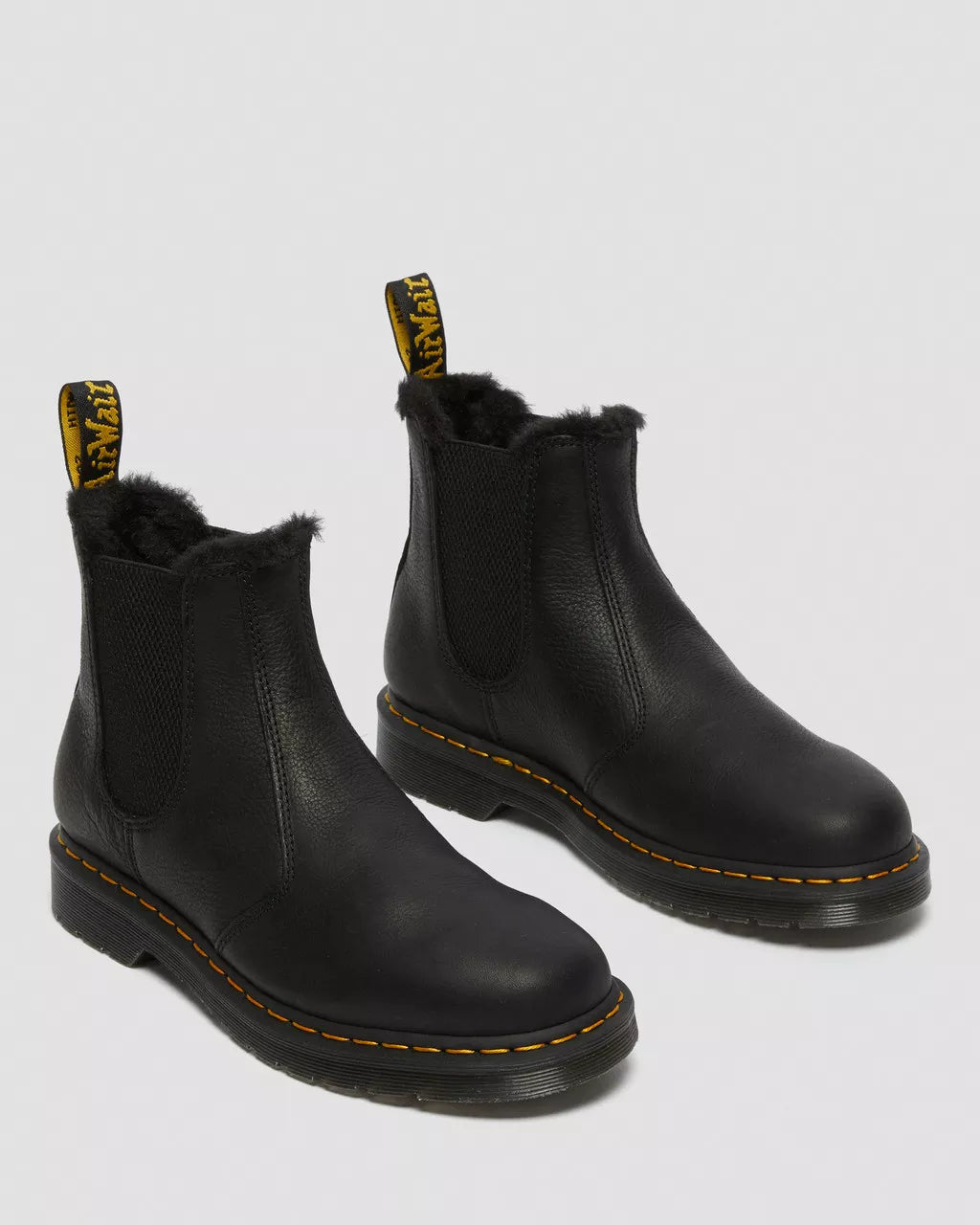 2976 Faux Fur Lined Chelsea Boots