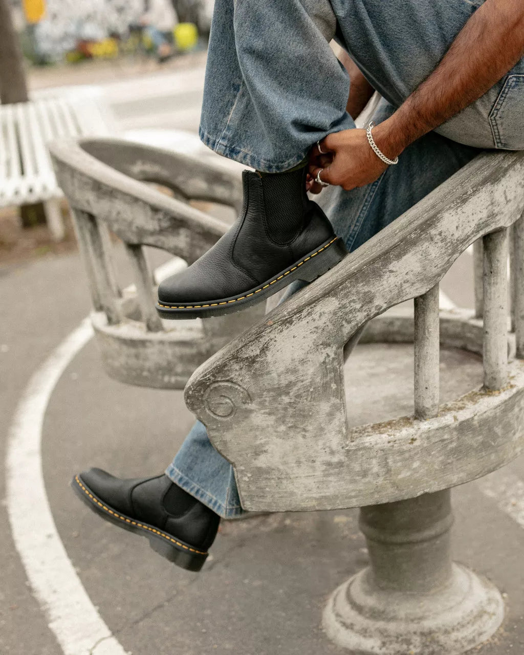2976 Ambassador Soft Leather Chelsea Boots