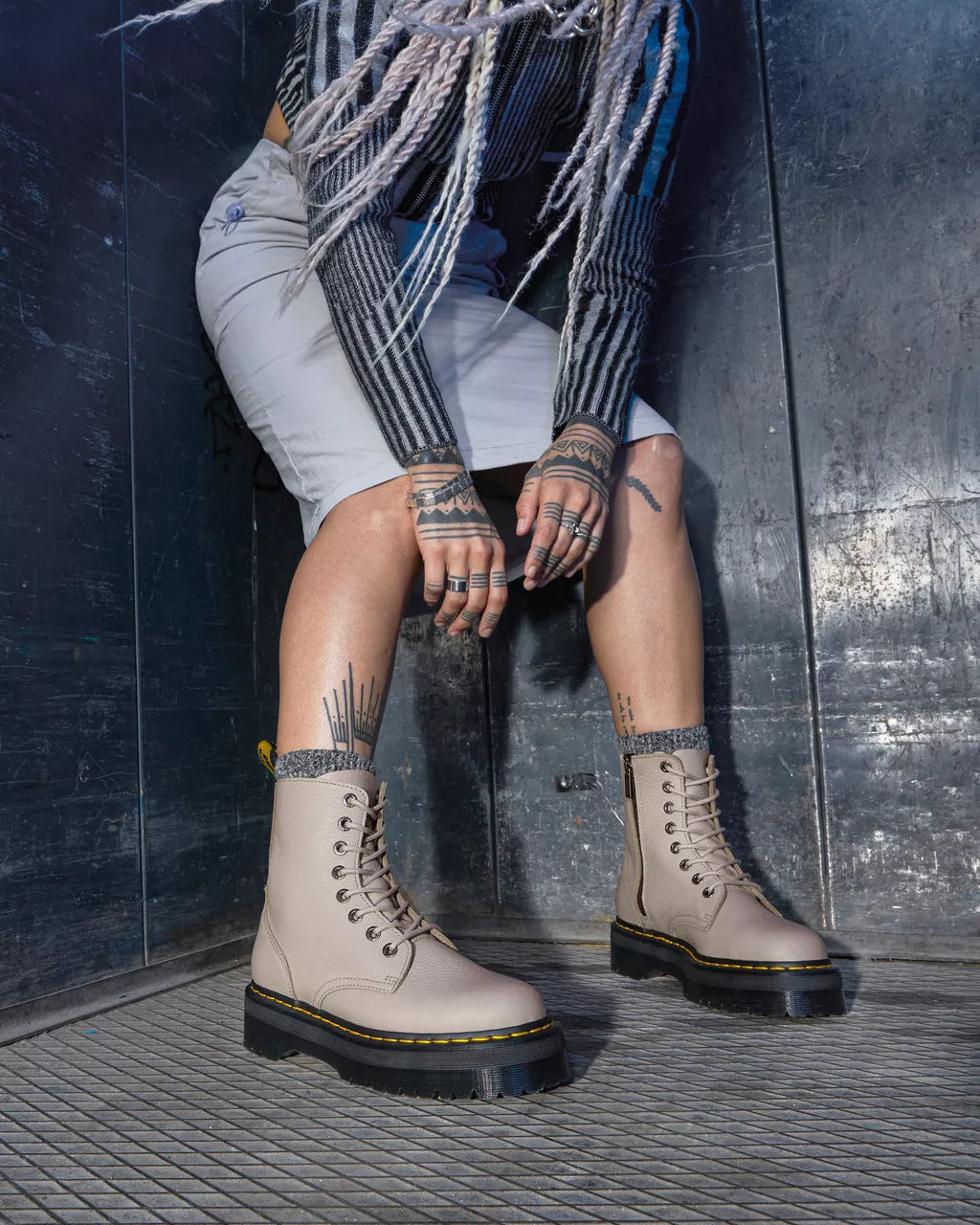 DR MARTENS Jadon III Pisa Leather Platform Boots