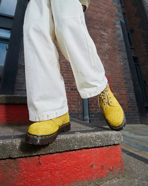 939 Ben Suede Padded Collar Lace Up Boots