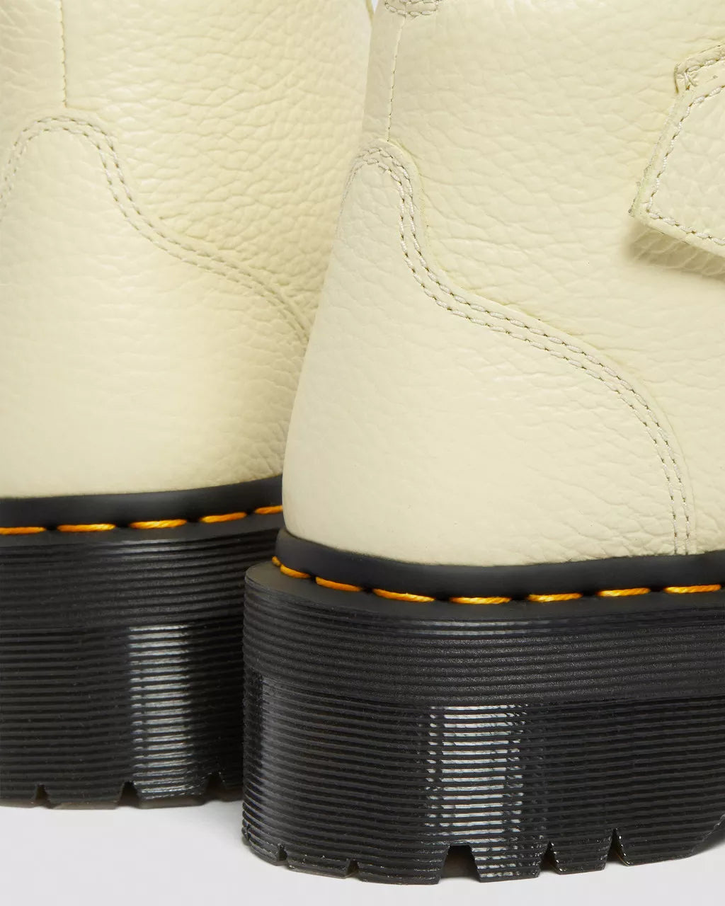 DR MARTENS Devon Heart Leather Platform Boots