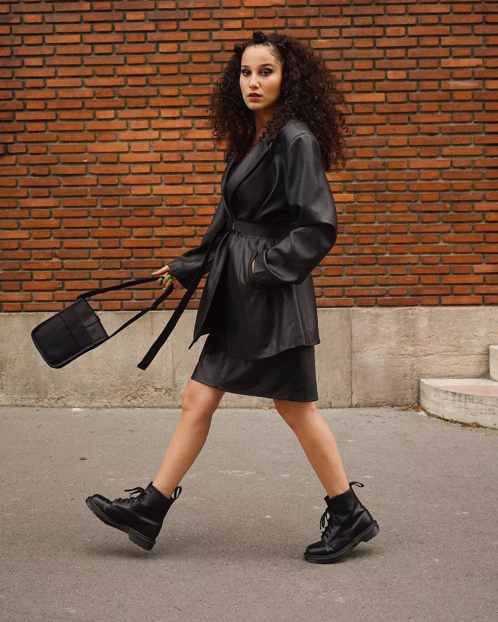 1460 Mono Milled Nubuck Leather Lace Up Boots