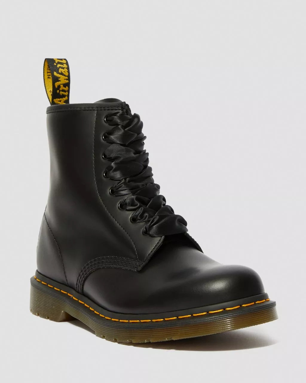 DR MARTENS 140cm Ribbon Shoe Laces (8-10 Eye)