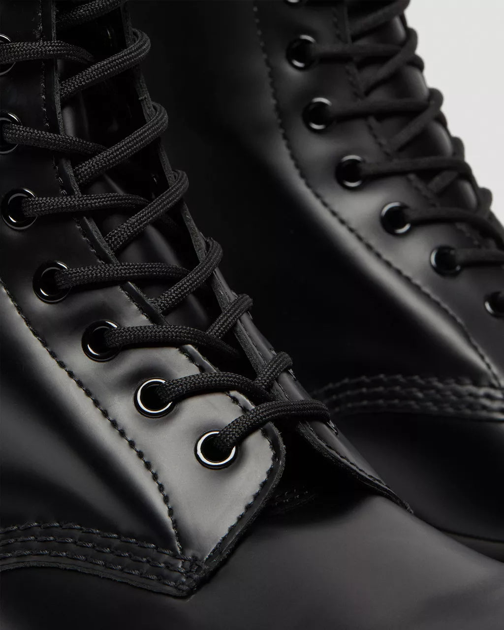 1490 Smooth Leather High Lace Up Boots