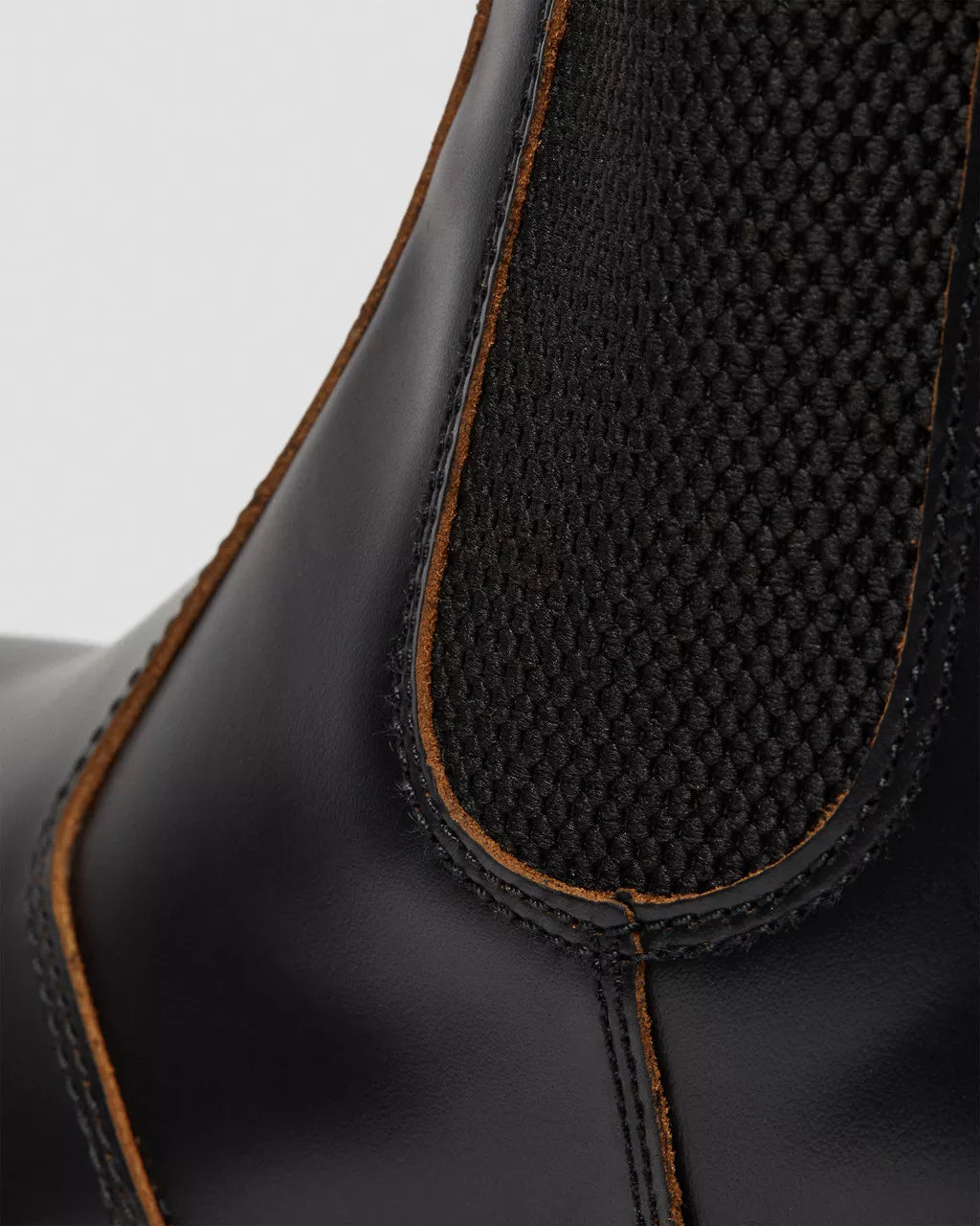 2976 Vintage Made in England Chelsea Boots