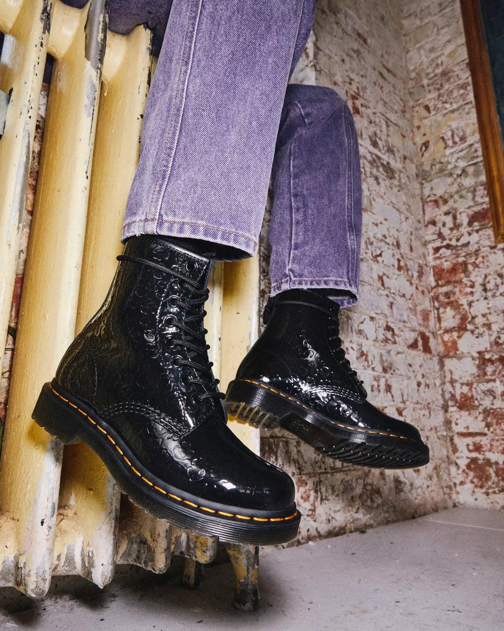 DR MARTENS 1460 Leopard Emboss Patent Leather Boots