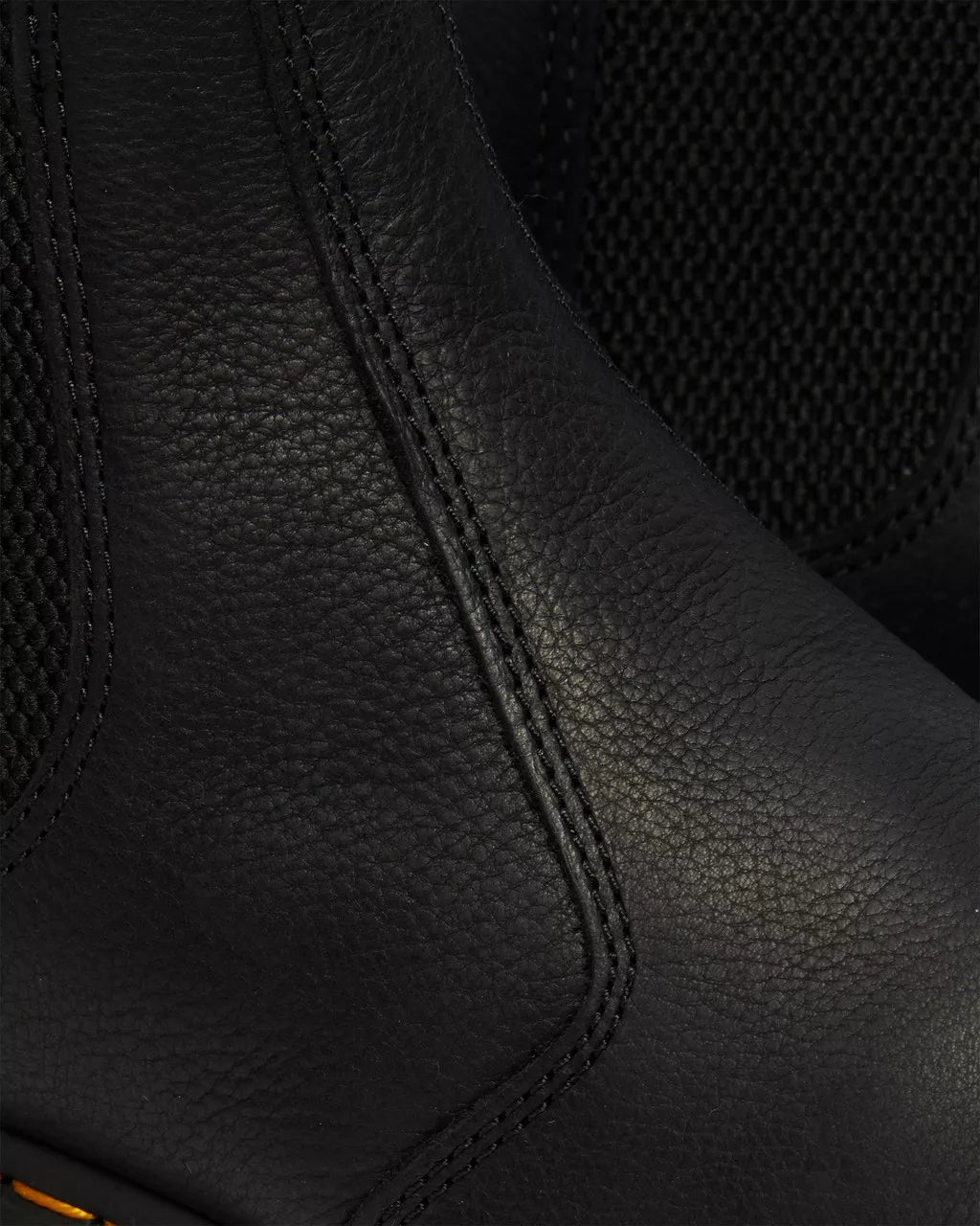 2976 Faux Fur Lined Chelsea Boots