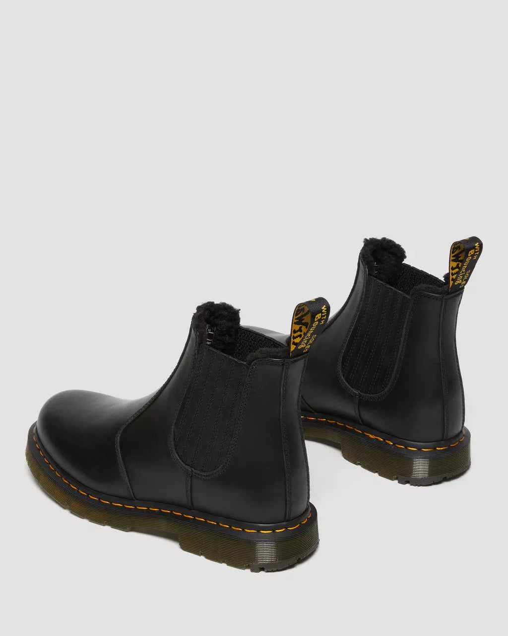 2976 DM's Wintergrip Leather Chelsea Boots