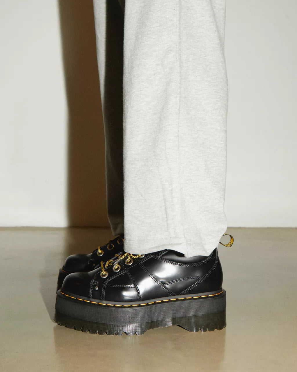 DR MARTENS 5-Eye Max Buttero Leather Platform Shoes